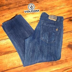 VOLCOM Kinkade Regular Fit- W32 SHORT